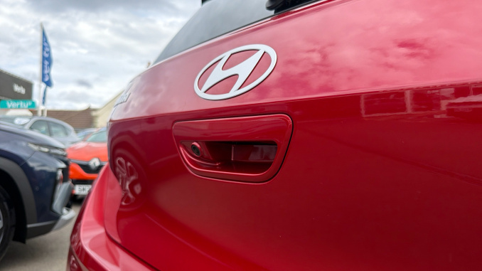Hyundai i10 1.0 [63] Advance 5dr Auto [Nav] Petrol Hatchback - Image 39